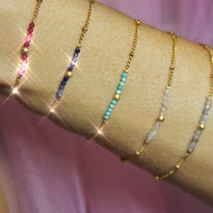Bracelets Zodiac correspondant aux signes astrologiques, résistants à l'eau grâce à l'acier inoxydable, ne noircit pas, fins.
