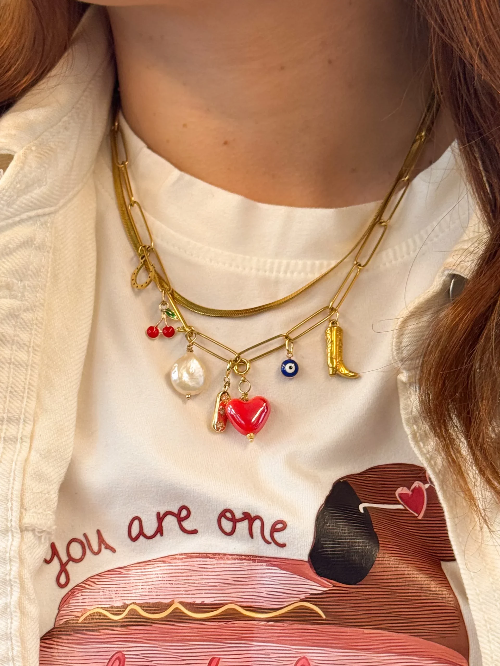 bar à grigri personnalisé, collier porte-bonheur, bijou tendance été, accessoire unique, bijou estival.