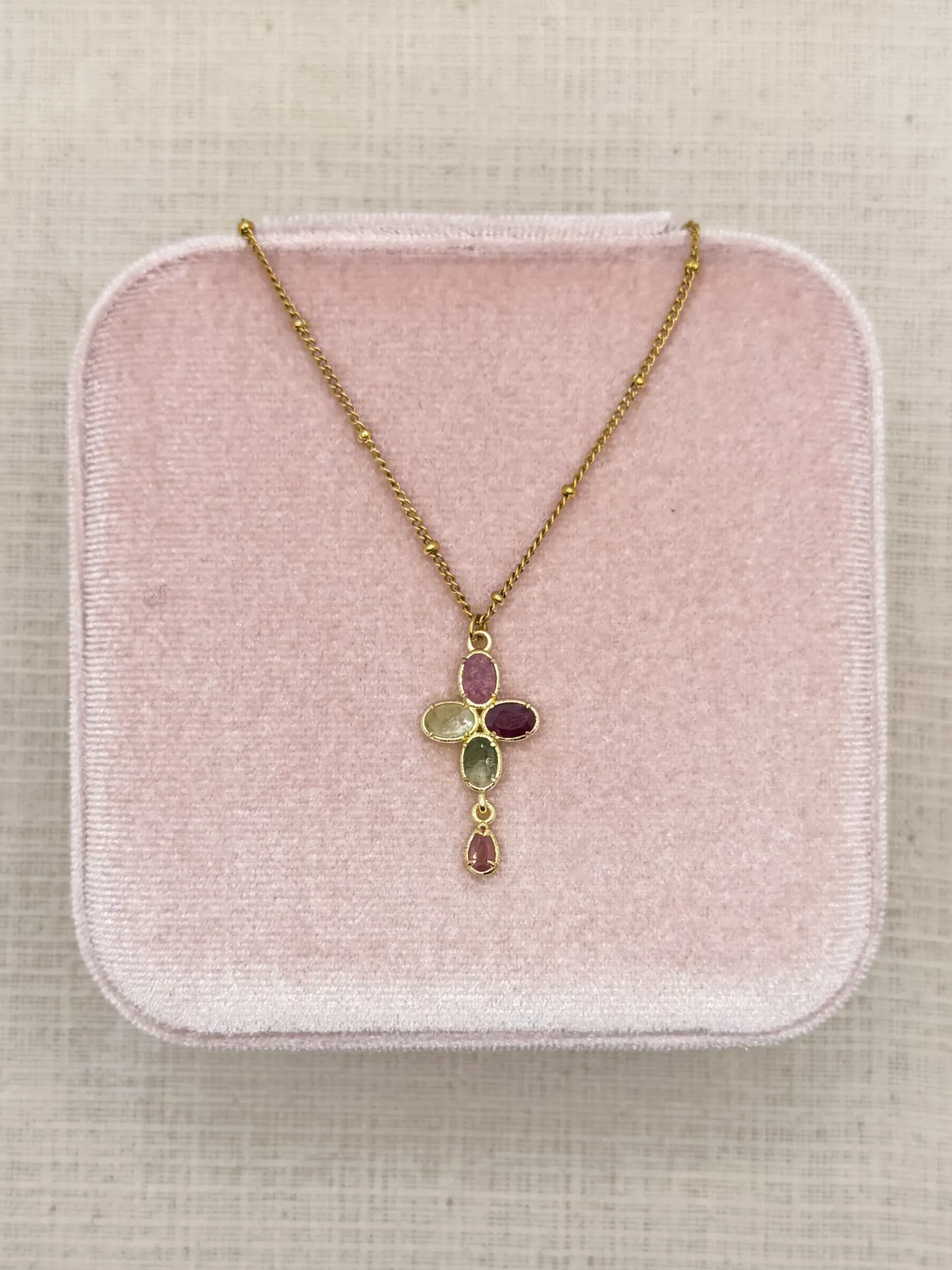 Collier Cruz (plusieurs choix)